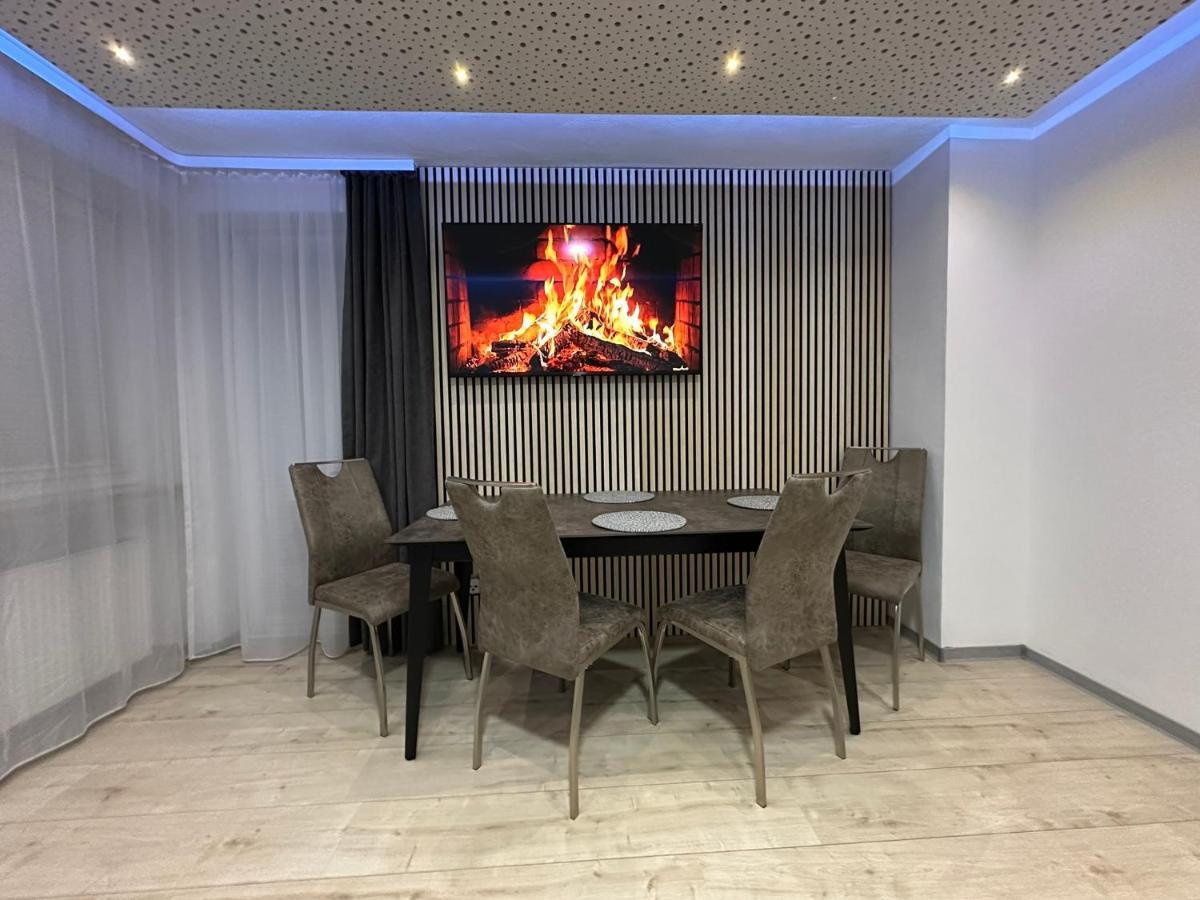 Modern Neuburg D - - 2 Zimmer, Parkplatz, Balkon, Wi-fi, 2 Tv, Dusche, Kueche
